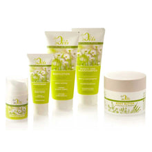 Carica l'immagine nel visualizzatore di Gallery, creme al latte di pecora profumo di prato