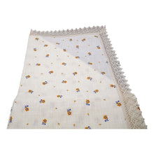 Carica l'immagine nel visualizzatore di Gallery, Tovaglia in misto lino con fiorellini gialli
