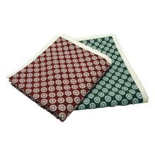 Carica l'immagine nel visualizzatore di Gallery, Tovaglia double face con fiorellini rossa o verde