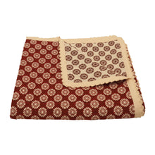 Carica l'immagine nel visualizzatore di Gallery, Tovaglia double face con fiorellini rossa o verde